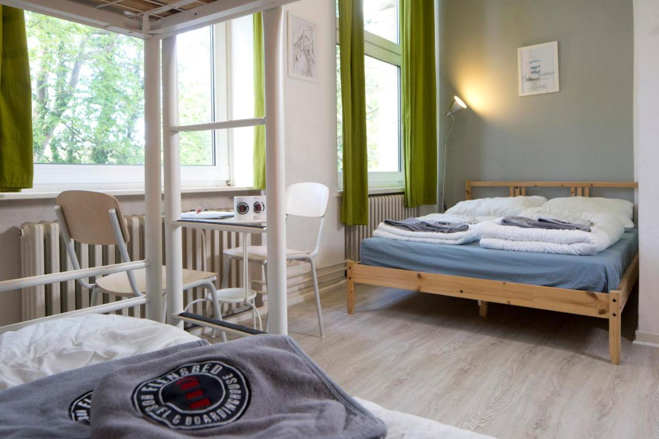 Flensbed Hotel & Hostel 플렌스부르크 외부 사진